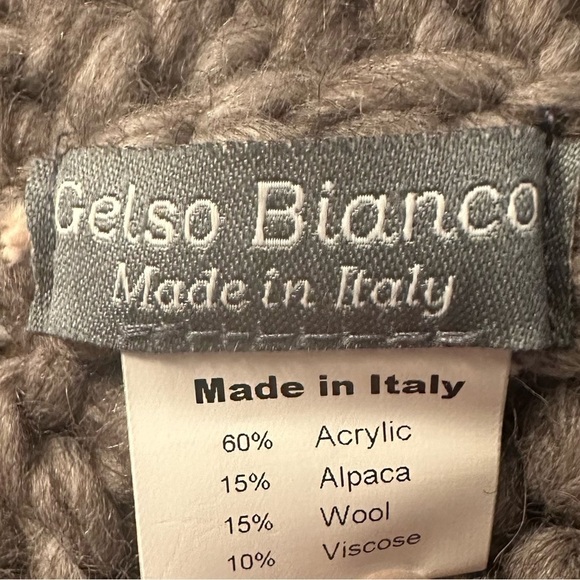 Gelso Bianco Made in Italy Alpaca Wool Blend Pom Pom Beanie Winter Hat - Picture 5 of 5
